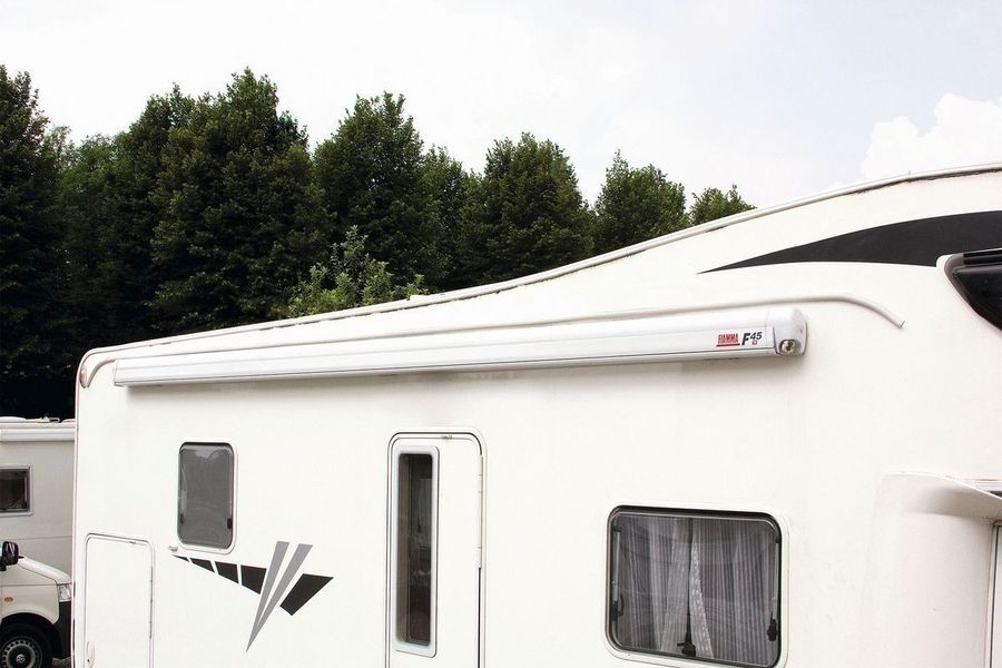 Regenrinne Drip Stop 500 cm, schwarz