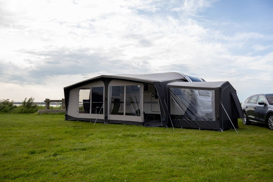 Volleingezogenes Luftvorzelt Lounge Größe 11 Uml. 900-925cm