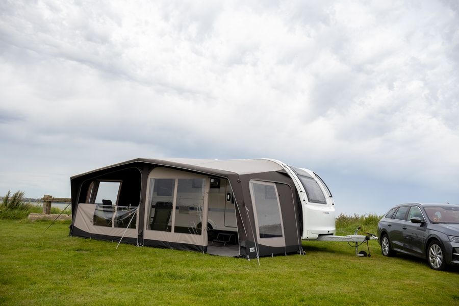 Volleingezogenes Luftvorzelt Lounge Größe 11 Uml. 900-925cm