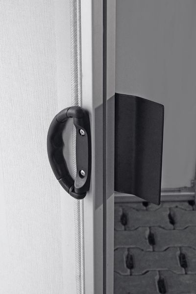 Feste Vorzelttür für Zelte mit Rundrohrgestänge