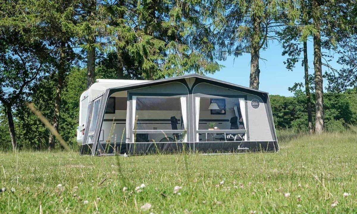 Ambassador Etna A1125/G21 UML 1111-1135cm mit CarbonX Gestänge -Umtauschzelt-