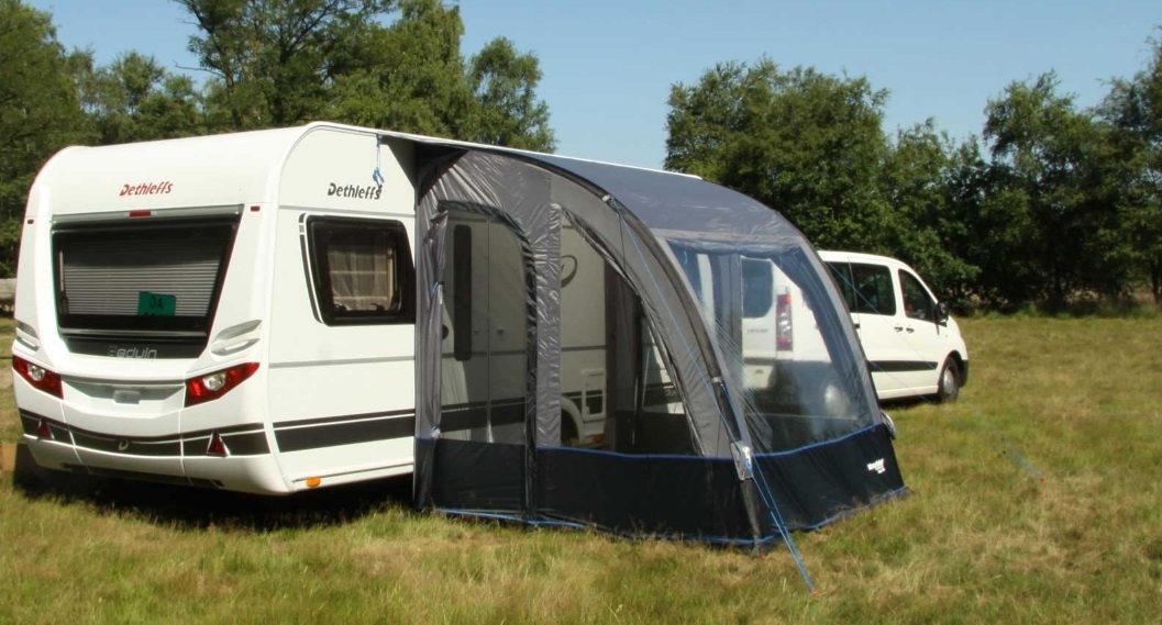 Teilzelt Lynx 200 235 x 245 cm 1x aufgebaut