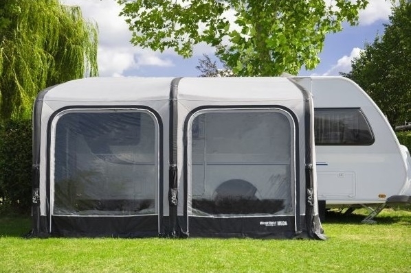 Westfield Luftvorzelt Vega 330 Anbauhöhe 230 - 255 cm Modell 2023