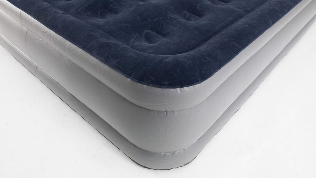 Luftbett Superior Double mit integrierter Pumpe