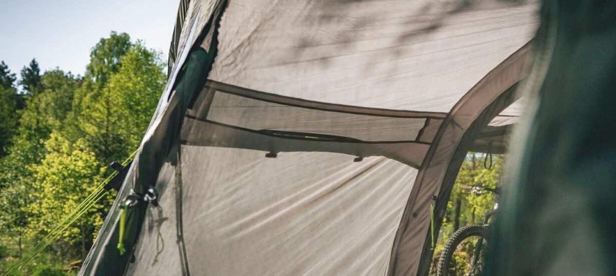 Busvorzelt Fresno Ausstellungsstück