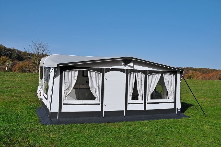 Dauerstandzelt Finnland Plus Gr. 4 Uml. 806-840 cm Tiefe 280 cm