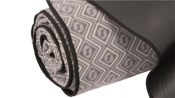 3-lagiger Isolierteppich Greycliff 7SATC, ca. 440 x 270 cm -Ausstellungsstück-