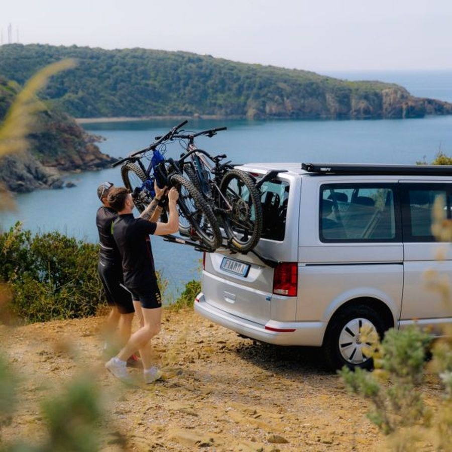 Fahrradträger Carry-Bike VW T6 Pro Deep Black