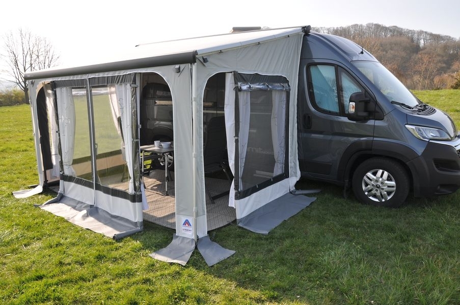 Markisenzelt Korsika 2.0 Fiamma F45 400cm H2 256-285cm 1x aufgebaut