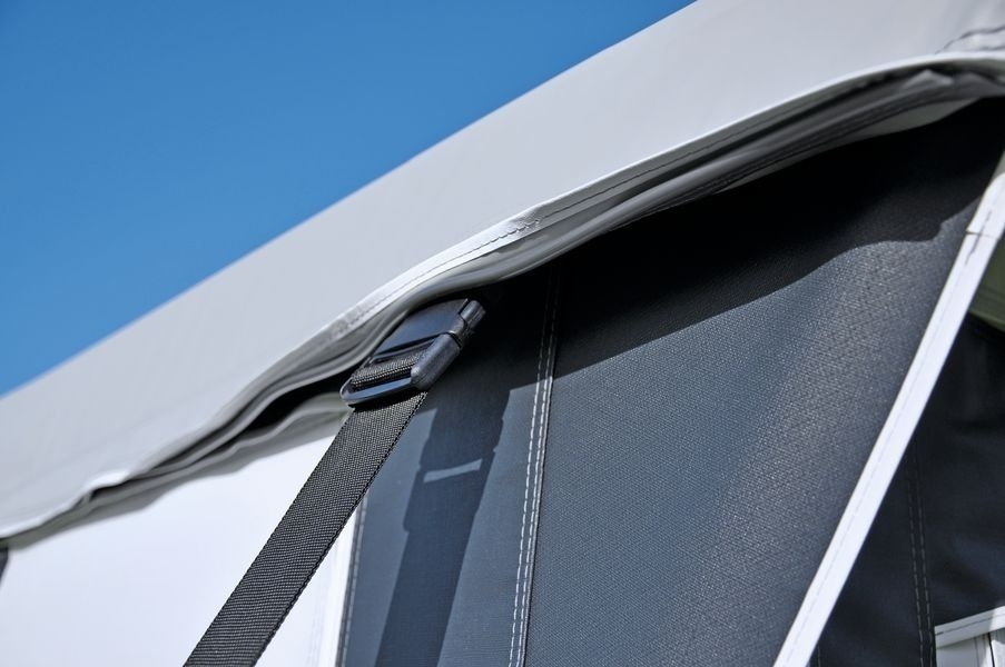 Dauerstandzelt Finnland Plus Gr. 4 Uml. 806-840 cm Tiefe 280 cm