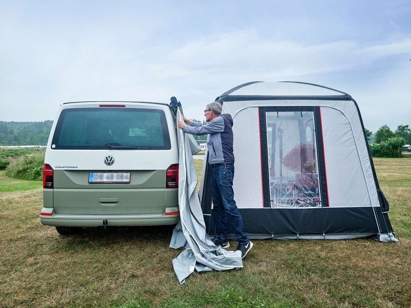 Air X-Tension Tunnel Family Van