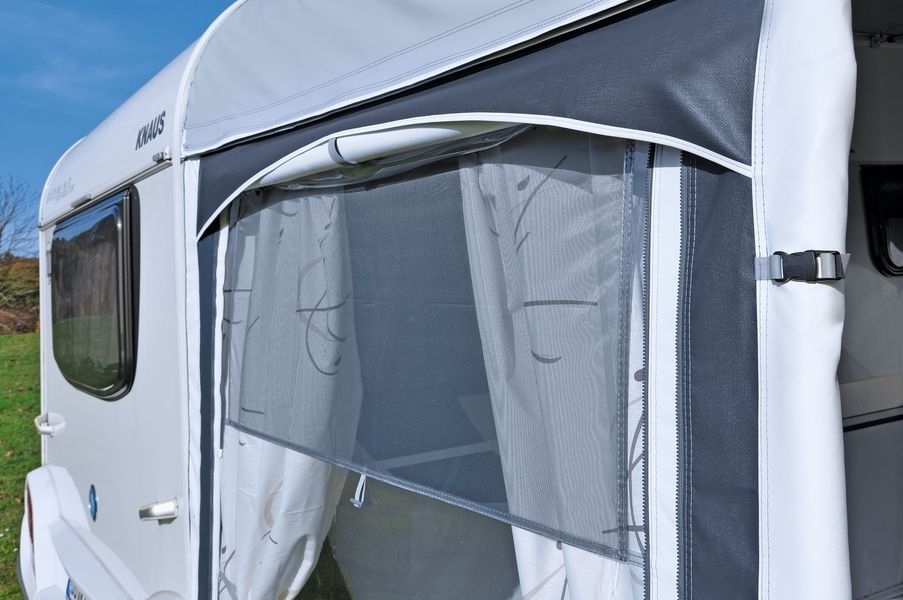 Dauerstandzelt Finnland Plus Gr. 4 Uml. 806-840 cm Tiefe 280 cm