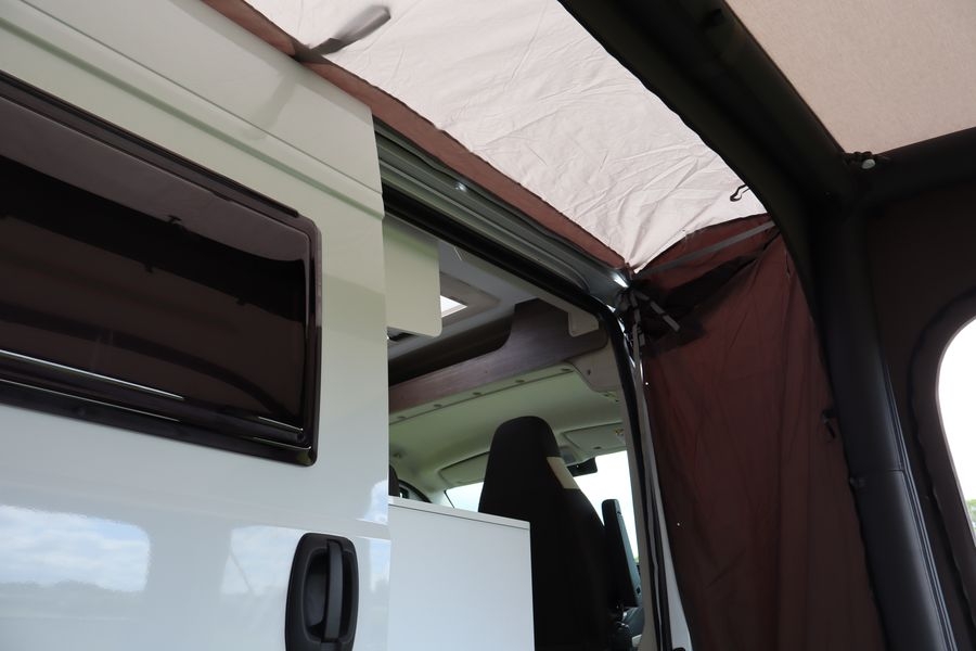 Schleuse Core 390 Van Anbauhöhe 240-300cm