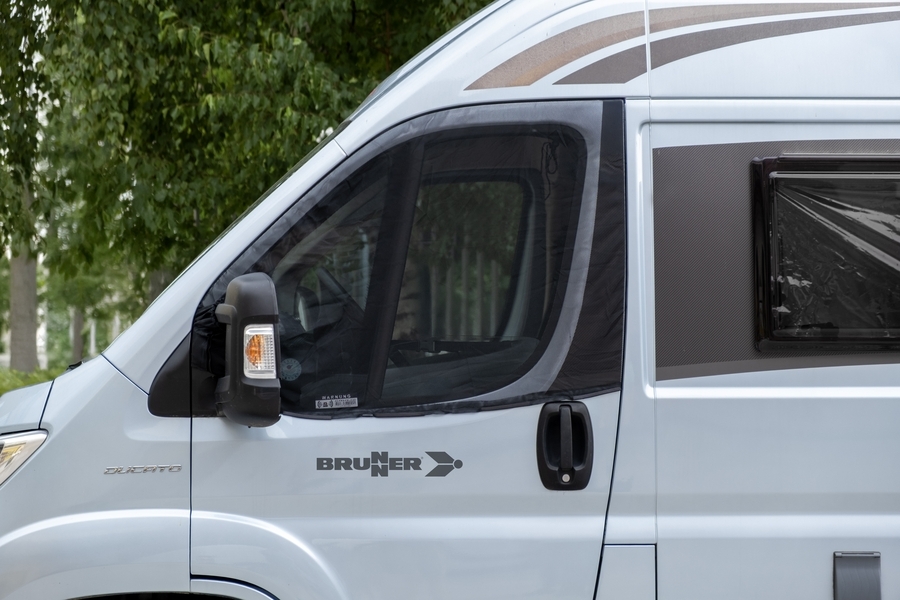 Fensterabdeckung Moskomat 2-er Pack