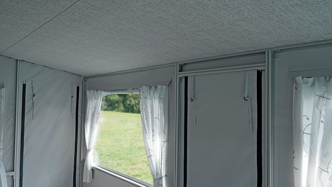 Freistehendes Dauerstandzelt Nordkap LIGHT Messezelt