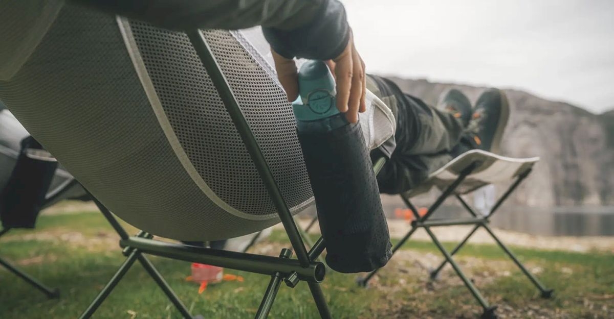 Flaschenhalter für Stühle