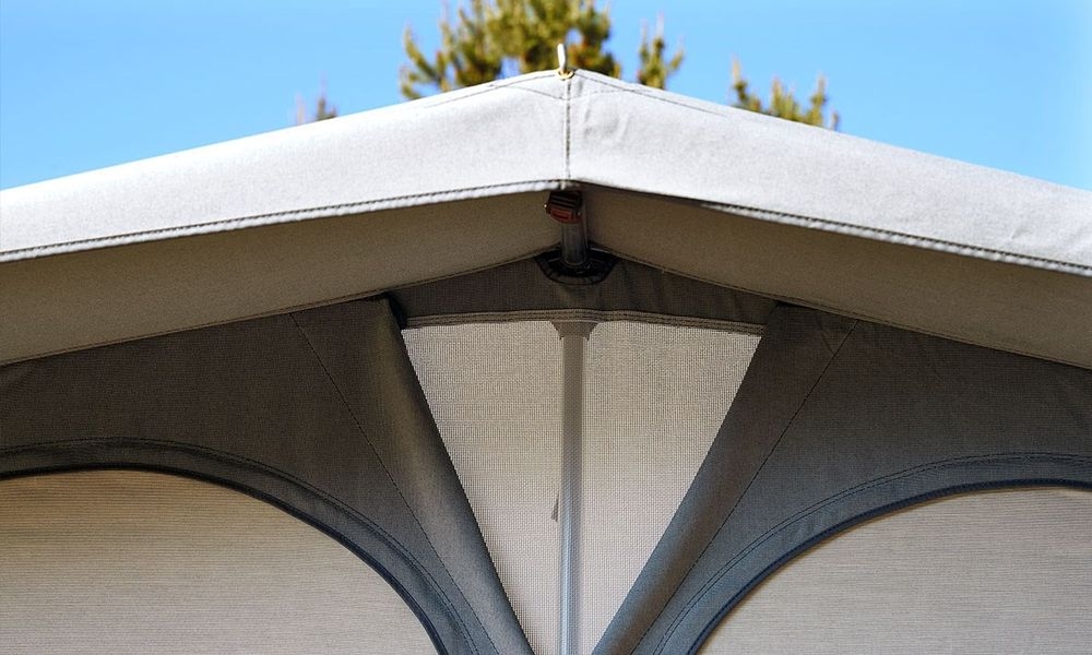 Commodore Dawn A850/G14 UML 836-860cm inklusive CarbonX Gestänge