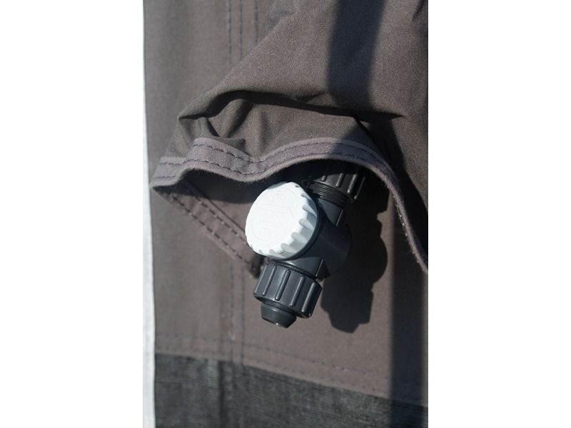 Life 330 Modell 2025 inklusive Andruckstangen, Himmel und Teppich