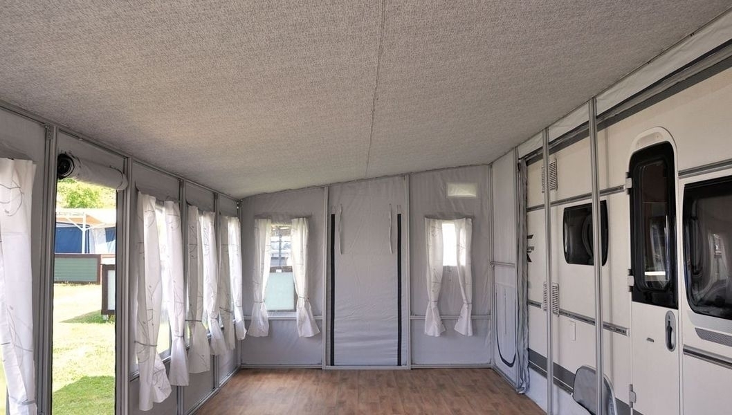 Freistehendes Dauerstandzelt Egeskov Sondermodell 680 x 300 cm